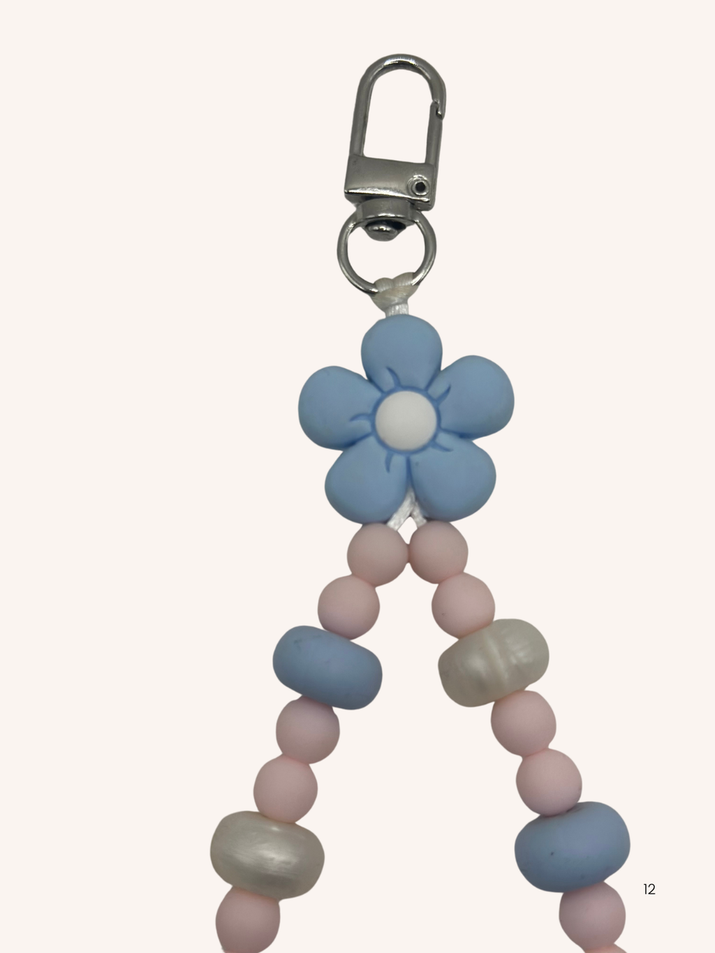 Chaine de téléphone fleur bleu ciel