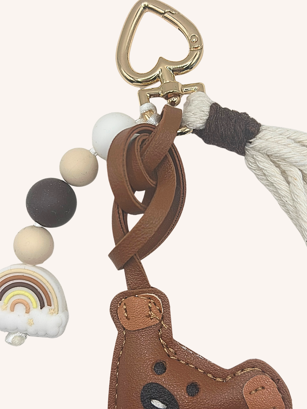 Bijou de sac Nounours brun et arc-en-ciel beige